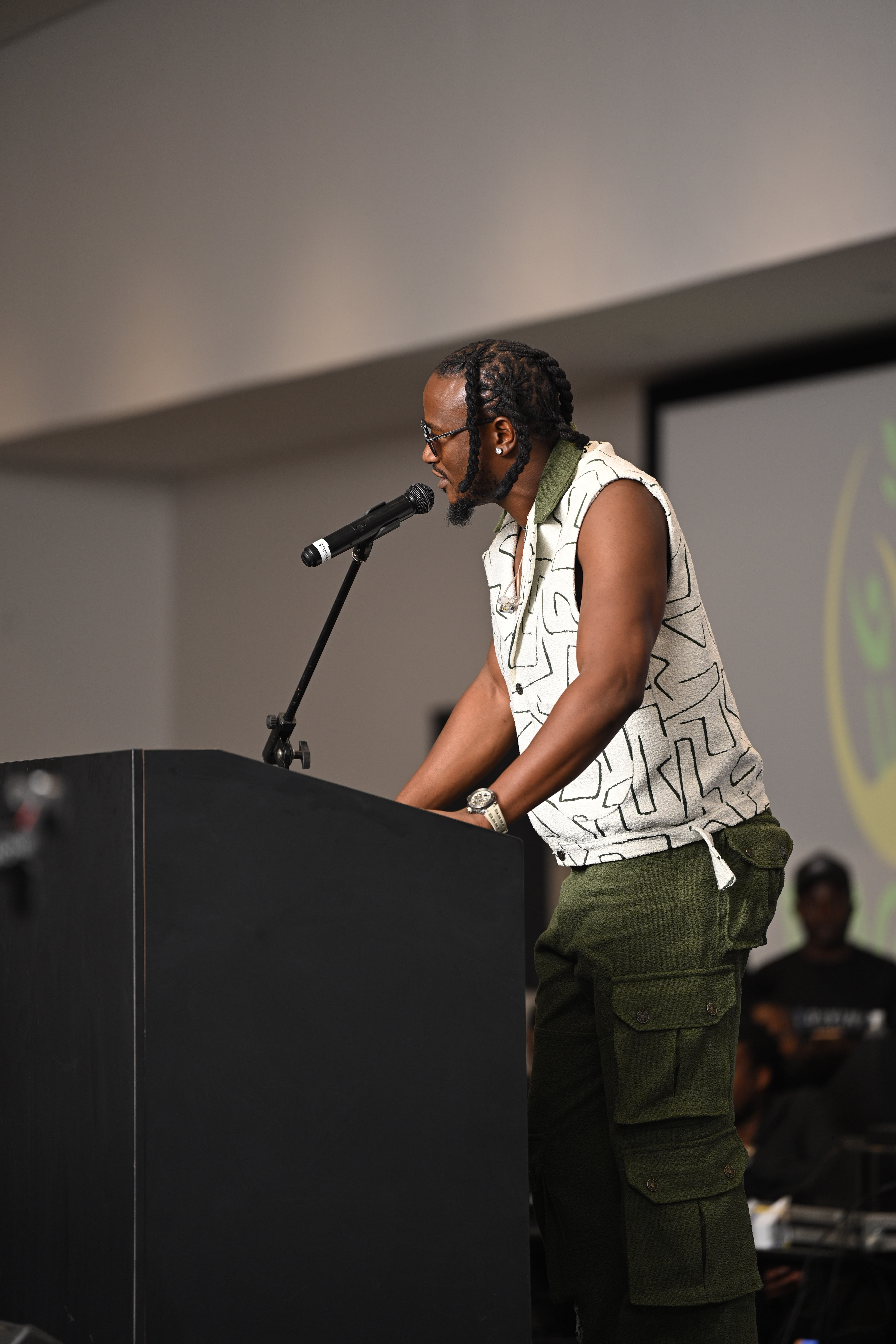 Jah Prayzah addressing guests at the Wagwizi Community Foundation Launch